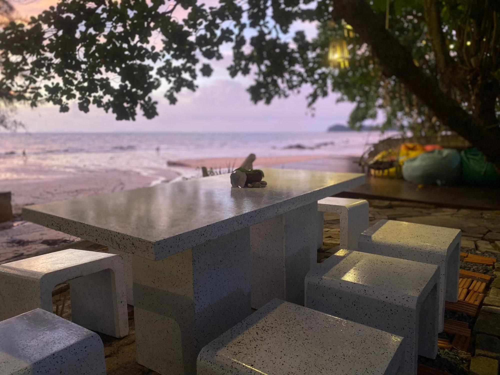 Coconut Lanta Resort @Klong Dow Beach Krabi Luaran gambar